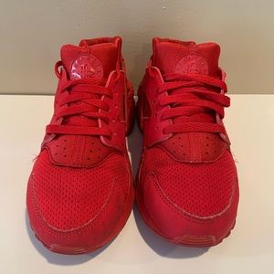 Nike Red‎ Athletic Sneakers | Size 5Y